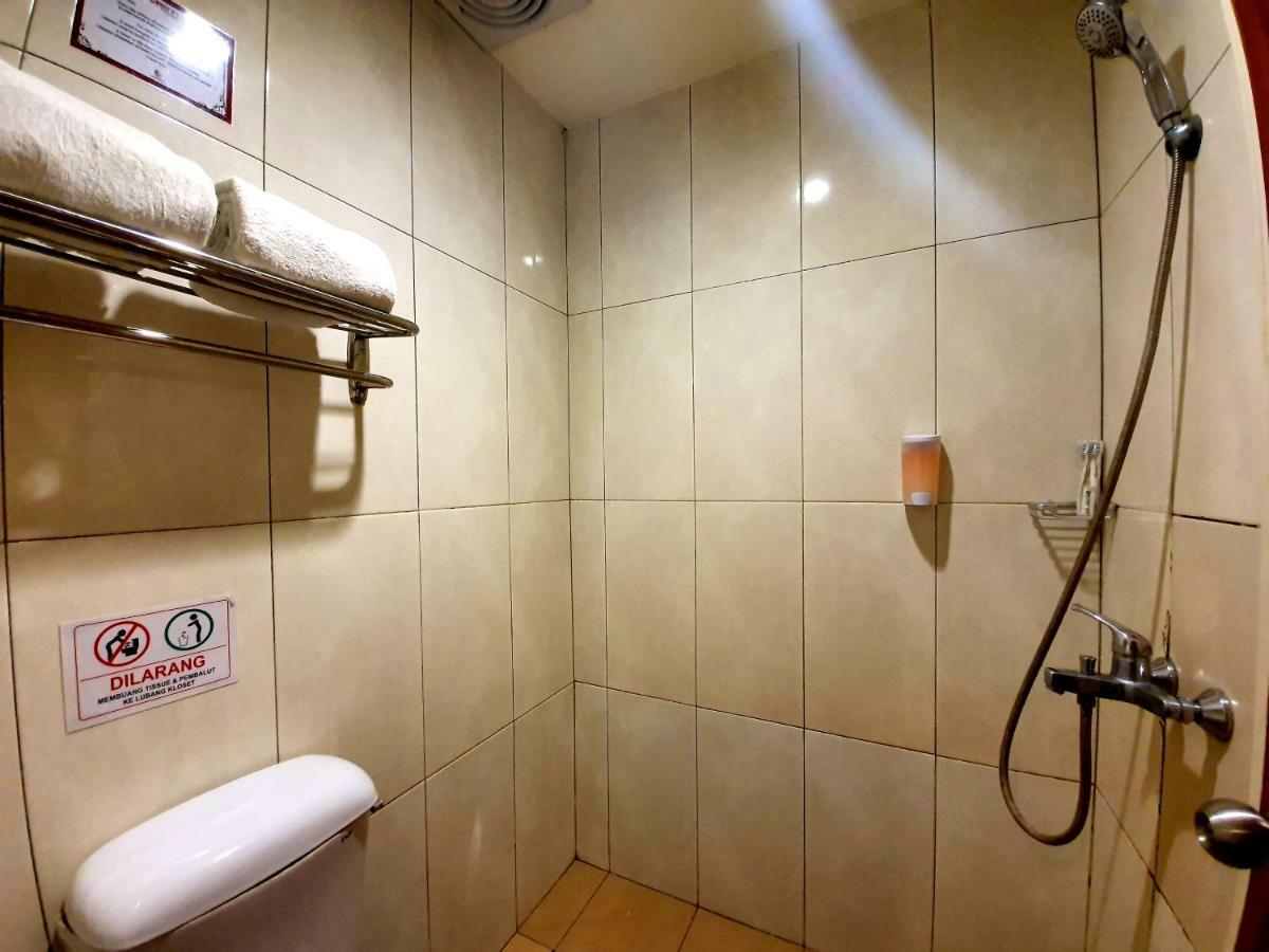 Careinn Merauke By Yolo Hospitality ภายนอก รูปภาพ