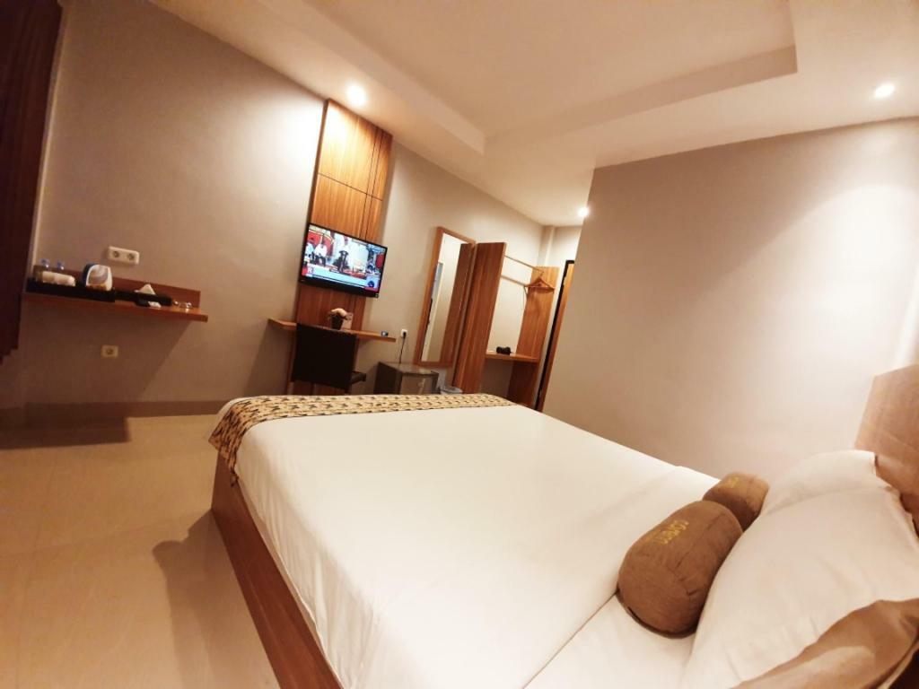 Careinn Merauke By Yolo Hospitality ภายนอก รูปภาพ